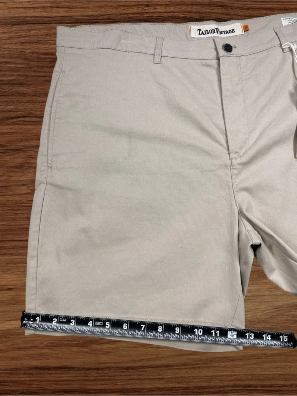 Tailor Vintage Men’s Greenwich Reg. Fit Summer Khaki Shorts. Size 44 - Picture 9 of 14